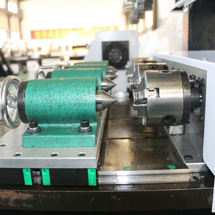 آلة توجيه صغيرة متعددة الرؤوس  - مراجعة Woodworking Cnc Router Machine Price وسعره